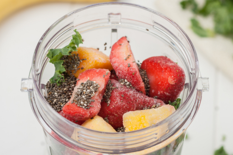 Best Smoothie Blender for Frozen Fruit